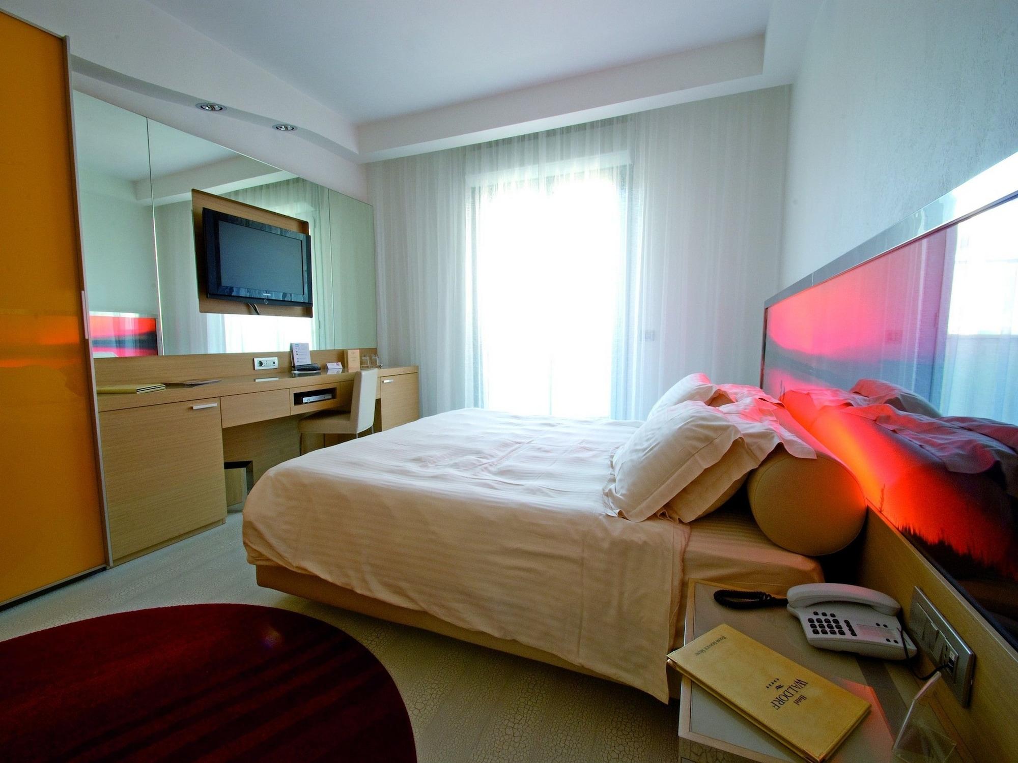 Hotel Waldorf- Premier Resort Milano Marittima Extérieur photo