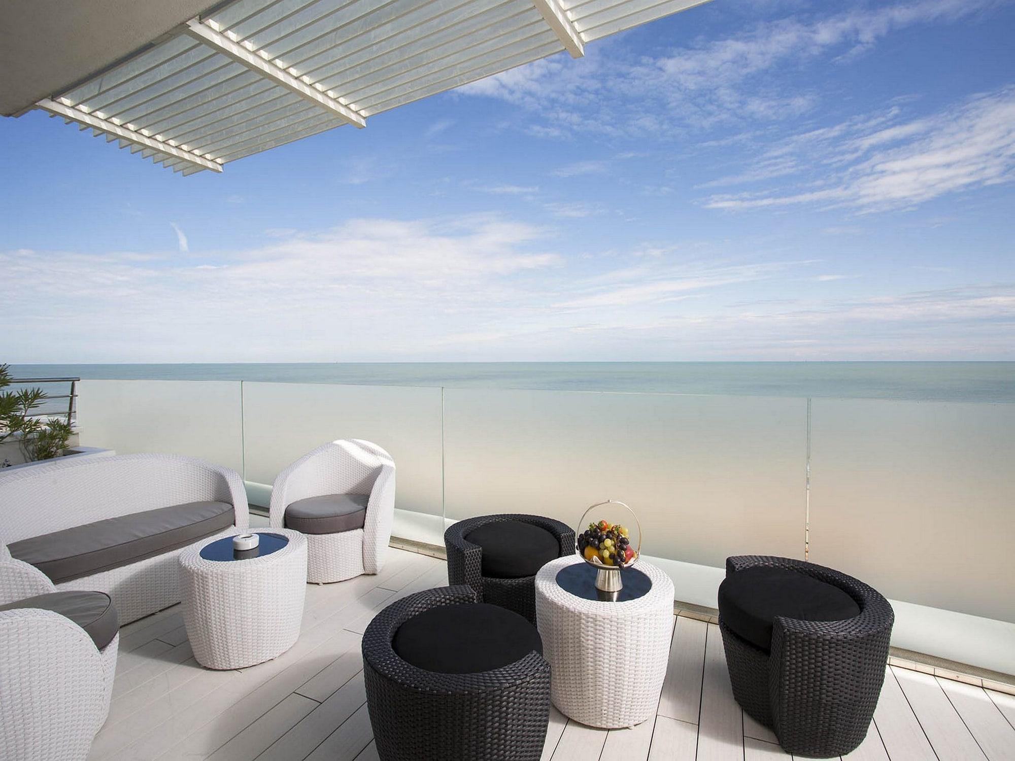 Hotel Waldorf- Premier Resort Milano Marittima Extérieur photo