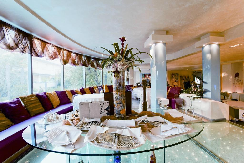 Hotel Waldorf- Premier Resort Milano Marittima Extérieur photo
