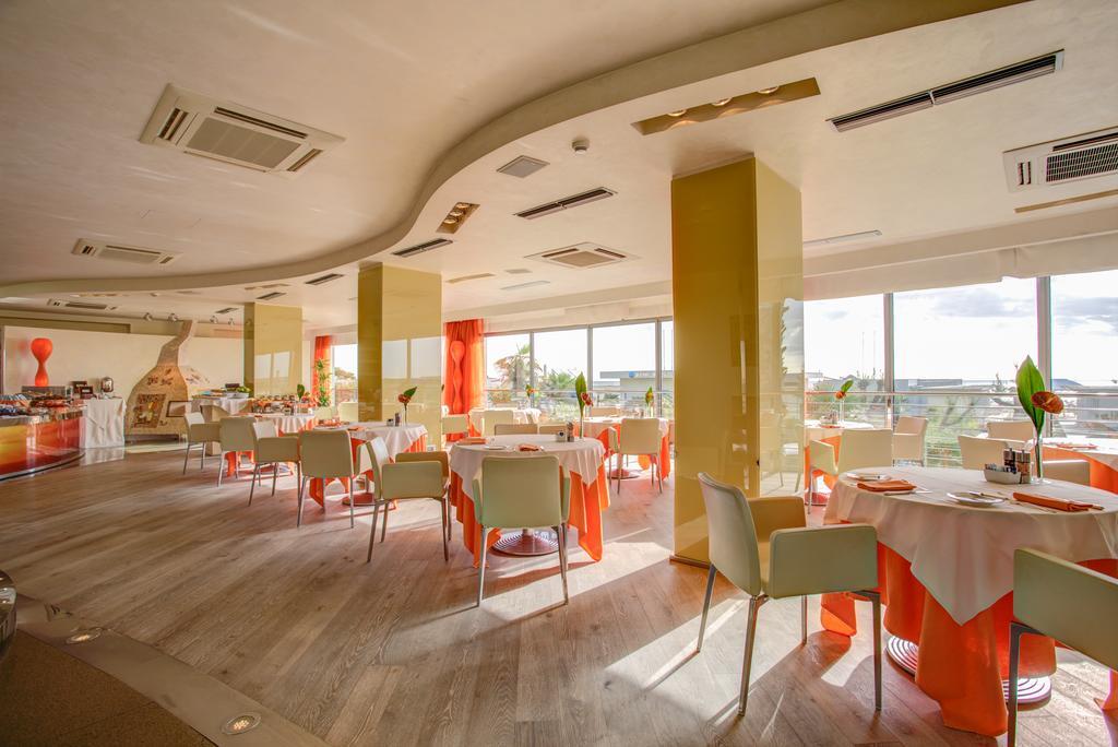 Hotel Waldorf- Premier Resort Milano Marittima Extérieur photo