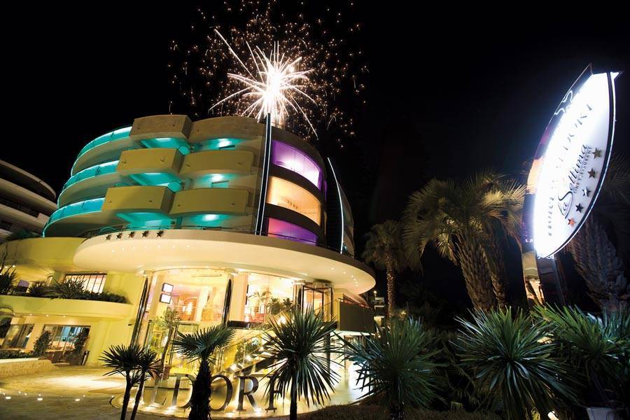 Hotel Waldorf- Premier Resort Milano Marittima Extérieur photo